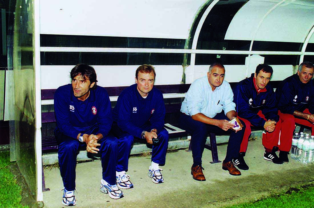 Roberto Gallastroni sulla panchina amaranto insieme a Paolo Beruatto